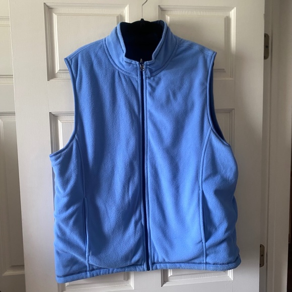 Club Room - Reversible Navy/Blue Vest - Size XL - Picture 3 of 6